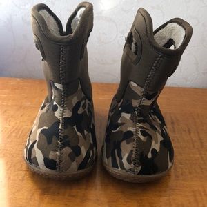 Bogs Toddler Size 6